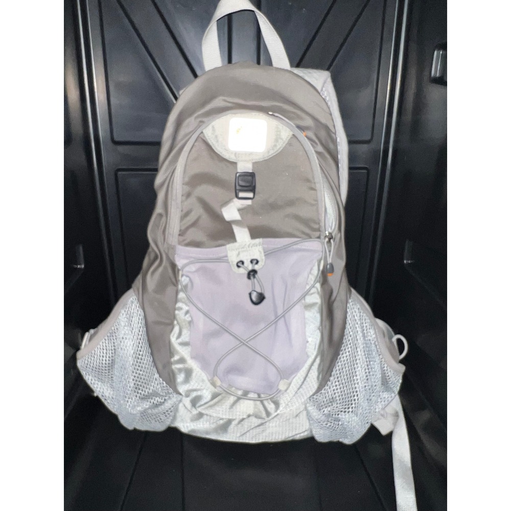 Nathan Hydration Backpack Running Vest Grey‎ White with 2L Water Bladder